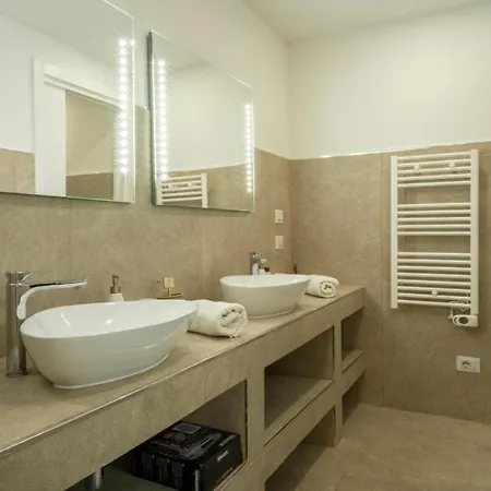 Apartman Via Hayez, 3 - Eleganza E Relax *